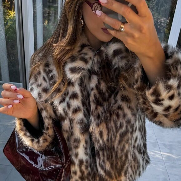 Brown Women's Elegant Leopard Print Faux fur  Side Pockets Coat - Picture 5 of 9